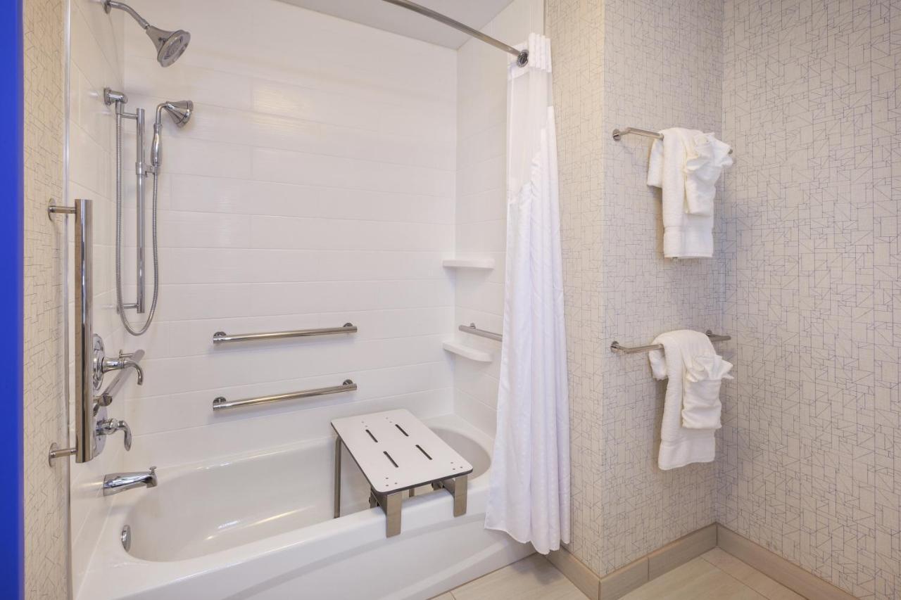 Holiday Inn Express & Suites New Castle By Ihg Dış mekan fotoğraf